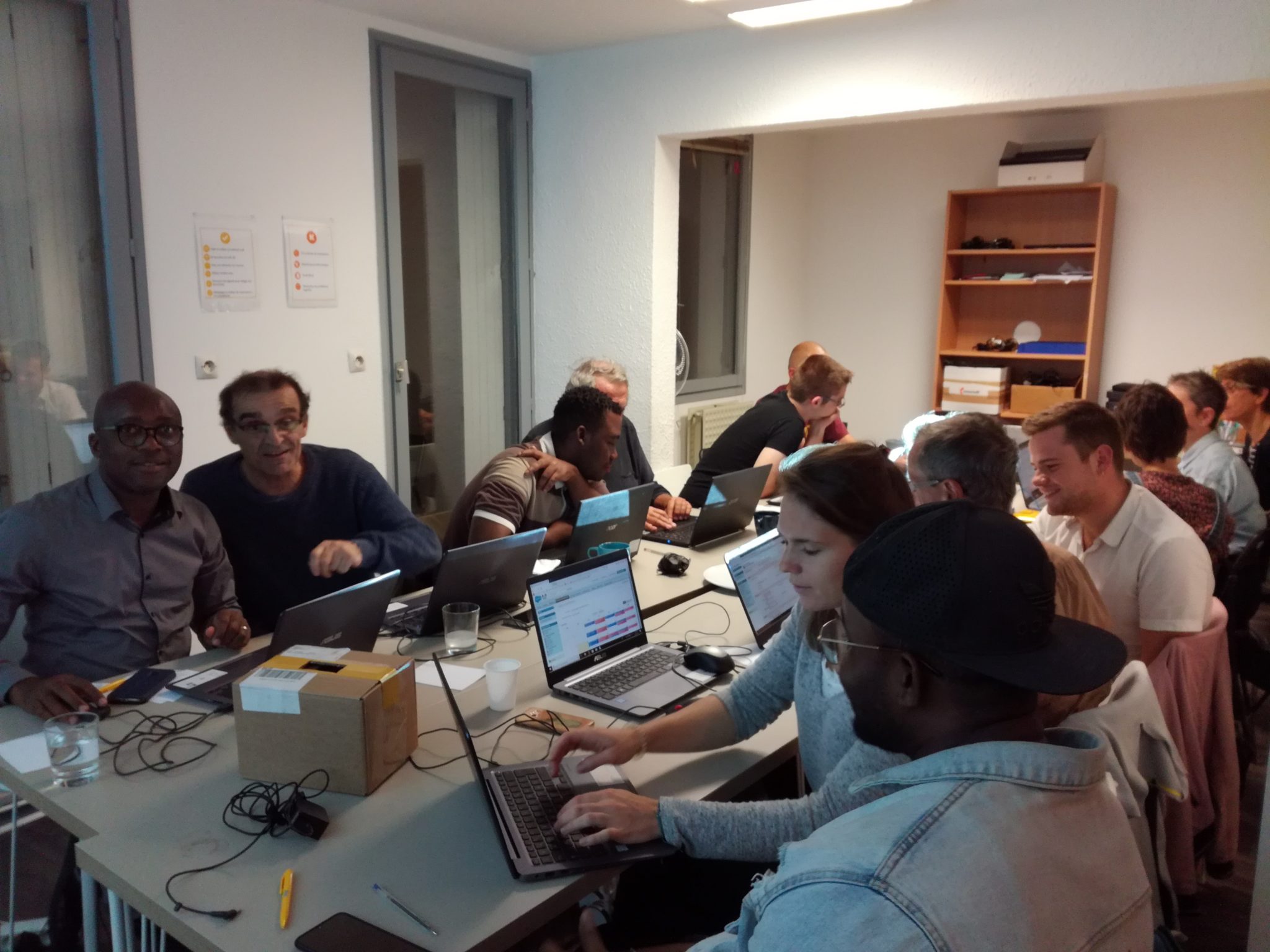 Emmaüs Connect forme ses bénévoles !