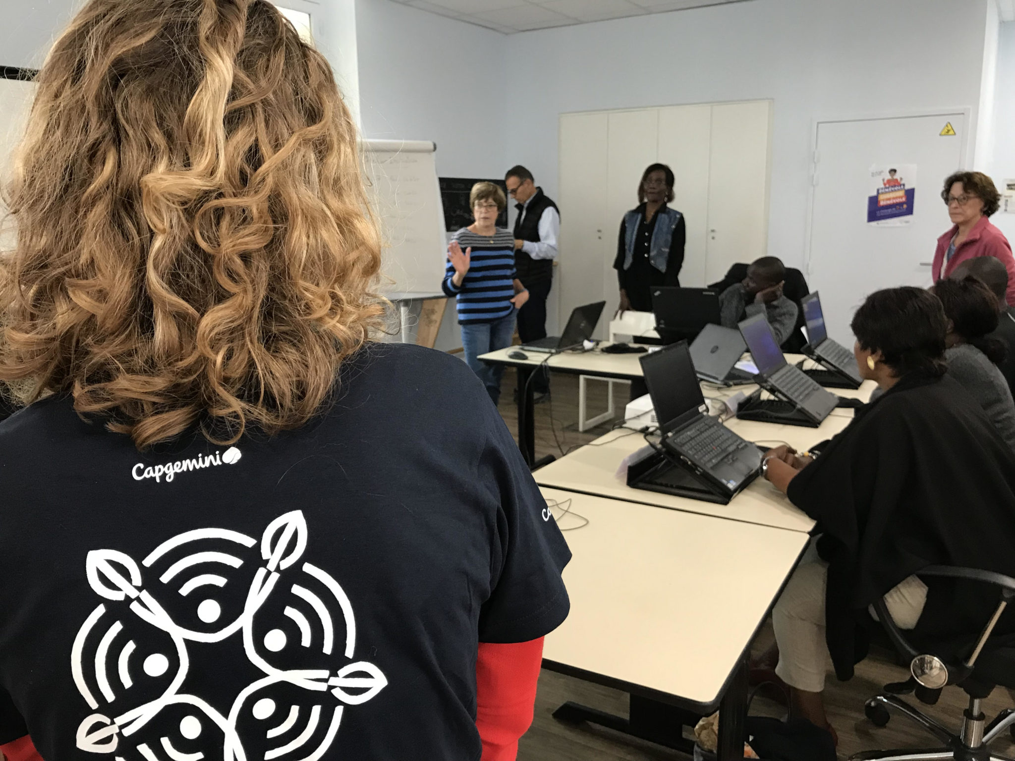 Capgemini et Emmaüs Connect : une collaboration à 360 degrés dans la lutte contre l’illectronisme